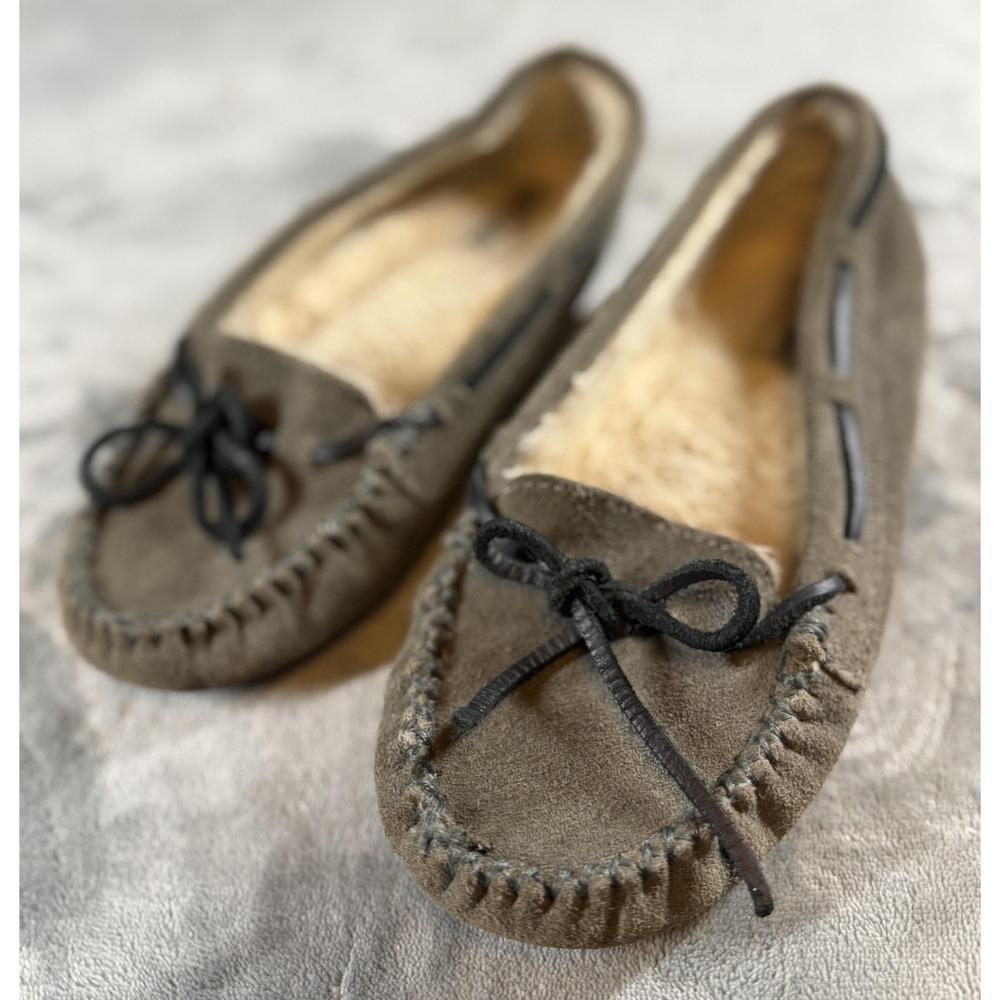 Minnetonka Shoes Womens Size 8 Cally‎ Suede Moc Slippers Faux Fur Lined 4015